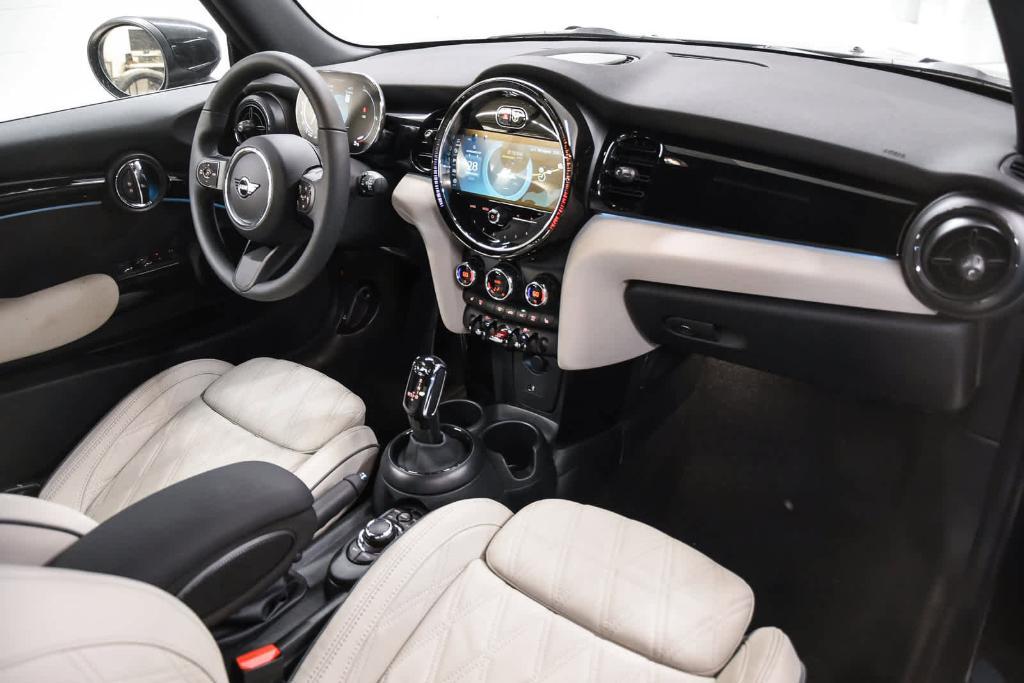 new 2024 MINI Convertible car, priced at $38,630