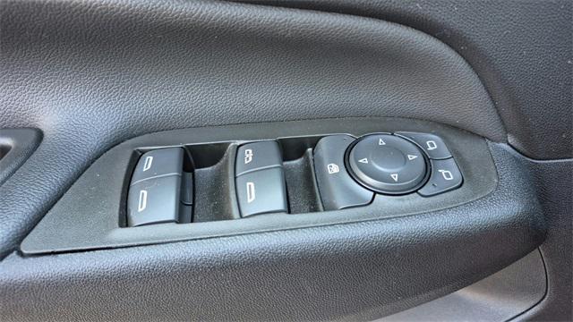 used 2023 Chevrolet Equinox car, priced at $20,777