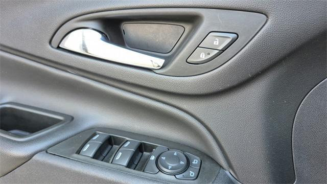 used 2023 Chevrolet Equinox car, priced at $20,777
