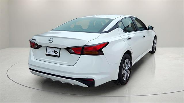 new 2025 Nissan Altima car, priced at $27,080