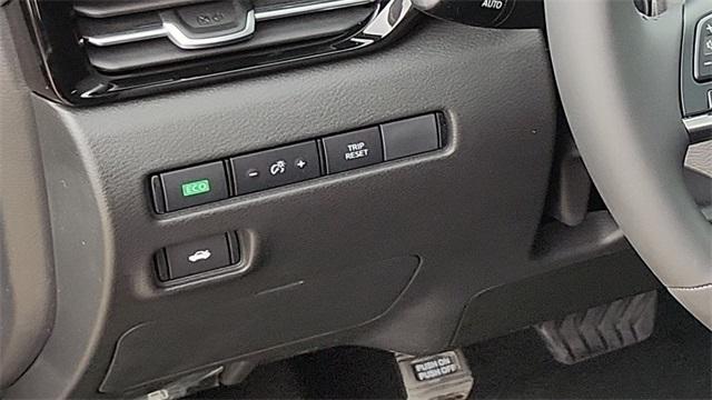 new 2025 Nissan Sentra car, priced at $25,405