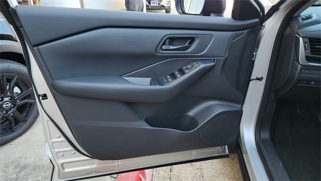 used 2025 Nissan Rogue car, priced at $23,777