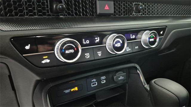 used 2025 Honda CR-V Hybrid car, priced at $33,777
