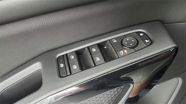 used 2025 Nissan Pathfinder car, priced at $33,977