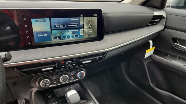 new 2025 Nissan Kicks car, priced at $26,206