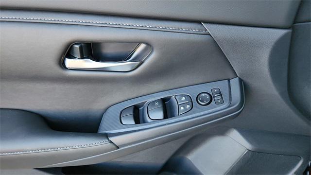new 2025 Nissan Sentra car, priced at $22,608