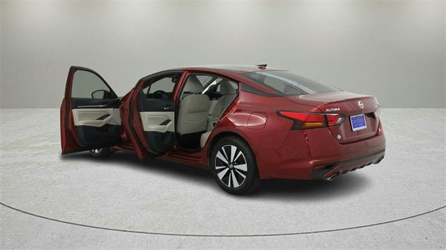 used 2022 Nissan Altima car, priced at $19,777