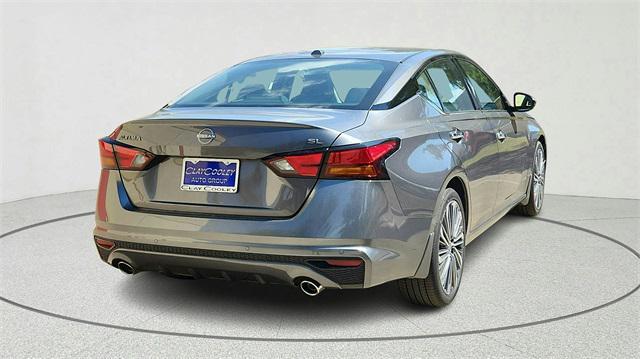 new 2025 Nissan Altima car, priced at $34,096