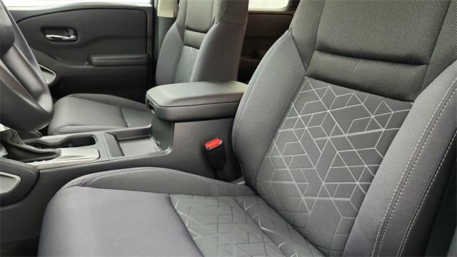 new 2025 Nissan Frontier car, priced at $32,975