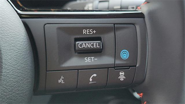 new 2025 Nissan Kicks car, priced at $25,582