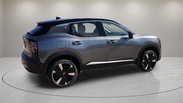new 2025 Nissan Kicks car, priced at $25,582
