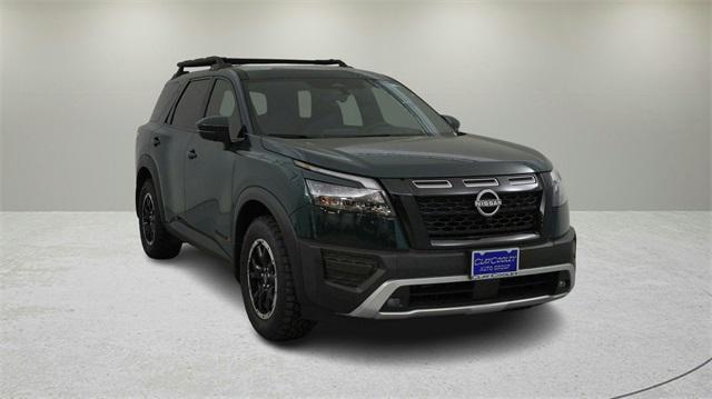 new 2024 Nissan Pathfinder car, priced at $45,525