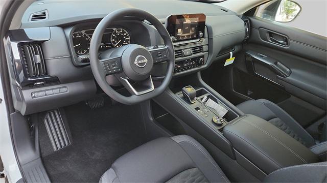 new 2025 Nissan Pathfinder car, priced at $31,551