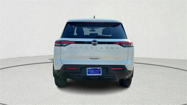 new 2025 Nissan Pathfinder car, priced at $31,551