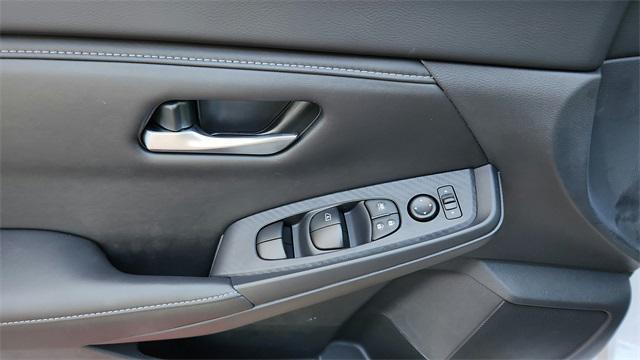 new 2025 Nissan Sentra car, priced at $21,971