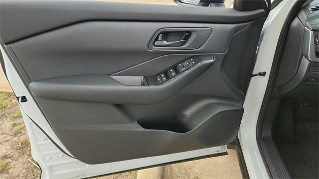 new 2026 Nissan Rogue car, priced at $31,010