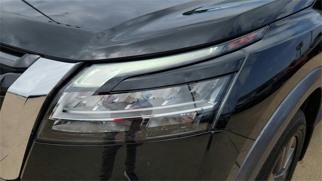 used 2024 Nissan Pathfinder car, priced at $30,777