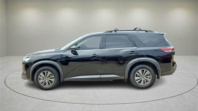 used 2024 Nissan Pathfinder car, priced at $30,777