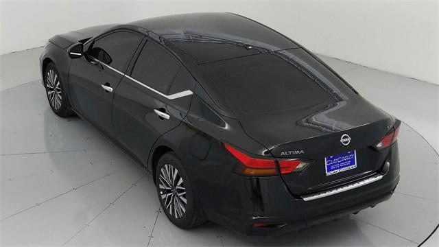 used 2023 Nissan Altima car, priced at $18,777