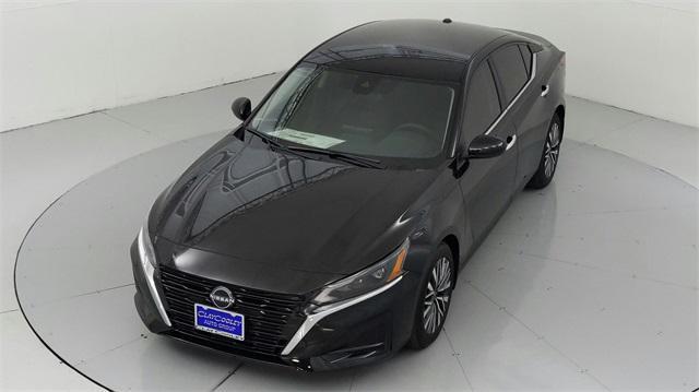 used 2023 Nissan Altima car, priced at $18,777