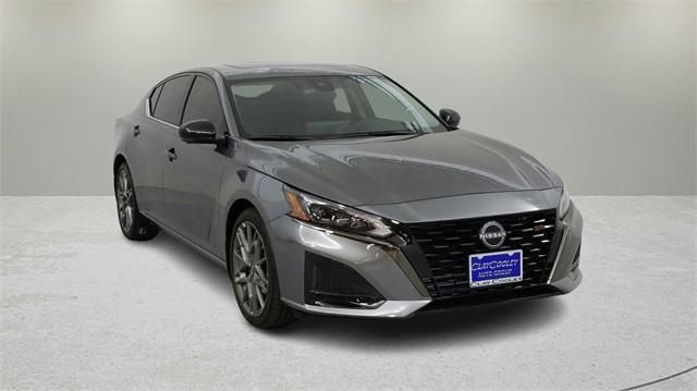 used 2023 Nissan Altima car, priced at $25,759