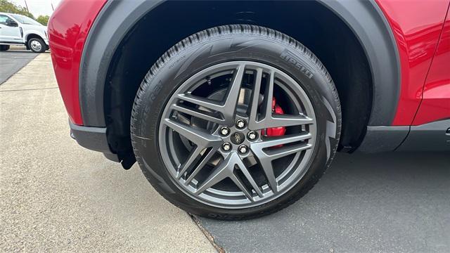 new 2025 Ford Explorer car, priced at $50,575