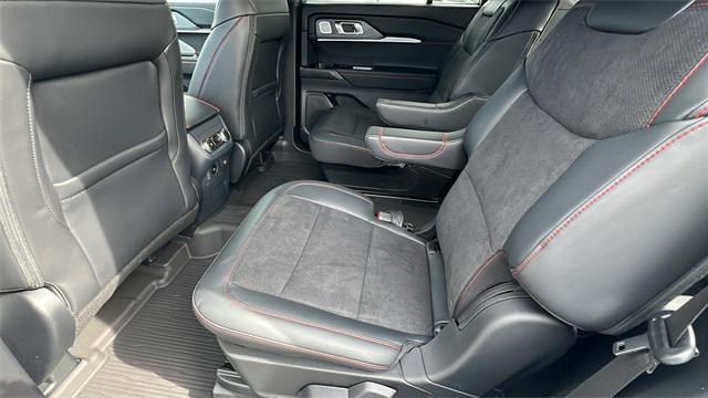new 2025 Ford Explorer car, priced at $61,410