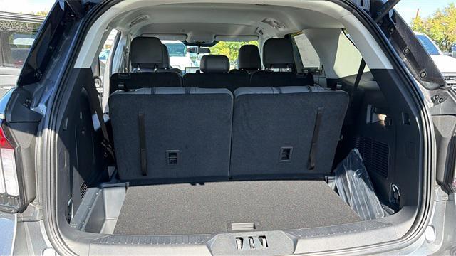 new 2025 Ford Explorer car, priced at $47,615