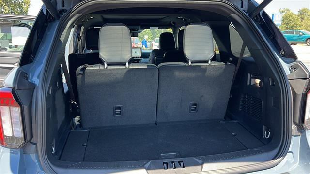 new 2025 Ford Explorer car, priced at $65,775