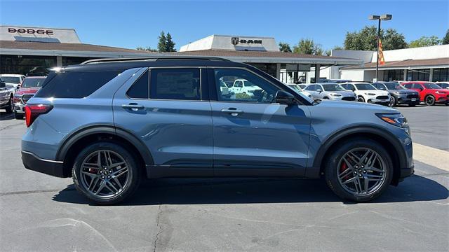 new 2025 Ford Explorer car, priced at $65,775