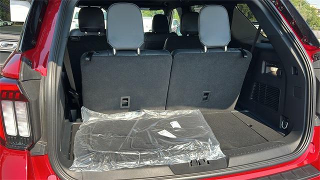 new 2025 Ford Explorer car, priced at $65,775