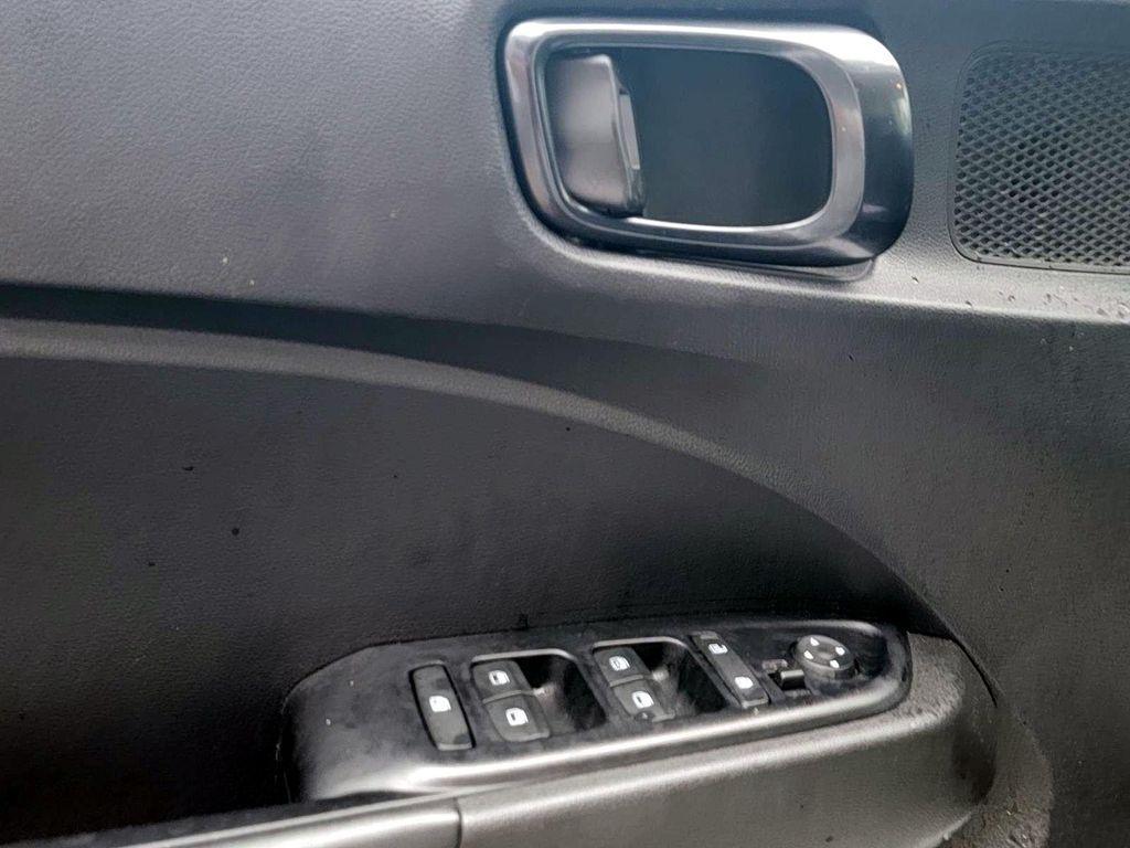 used 2022 Hyundai Venue car, priced at $17,899
