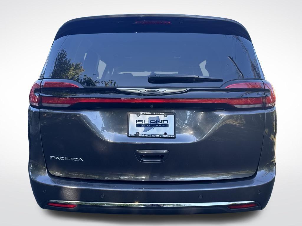 used 2021 Chrysler Pacifica car, priced at $23,986