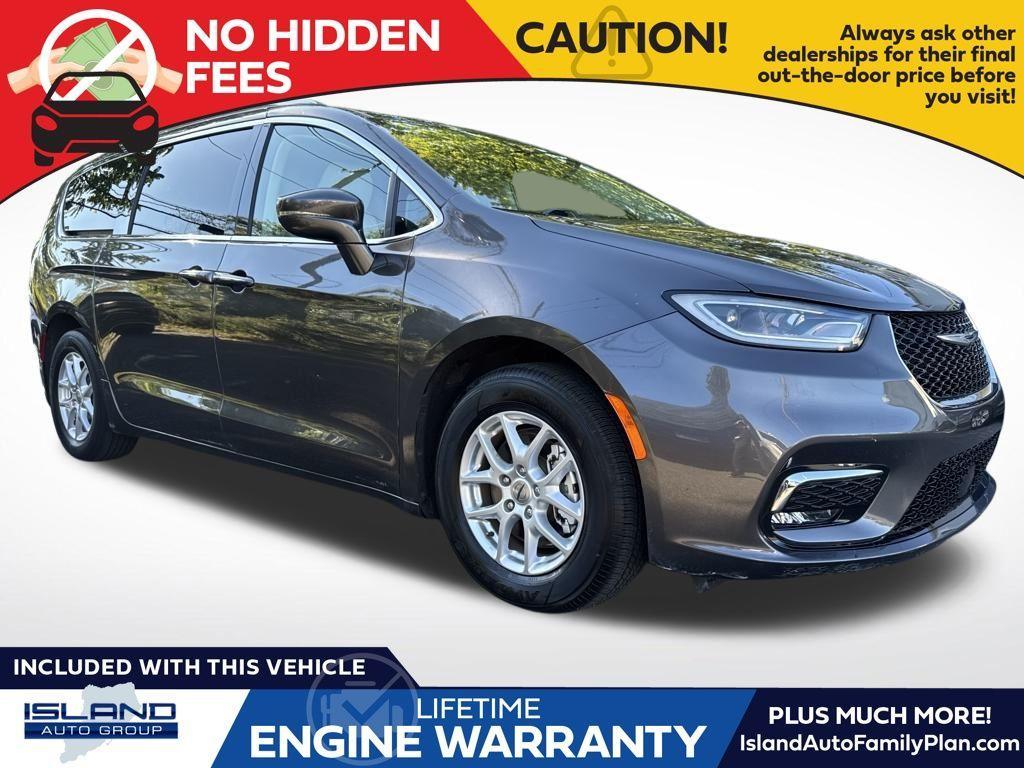 used 2021 Chrysler Pacifica car, priced at $23,986