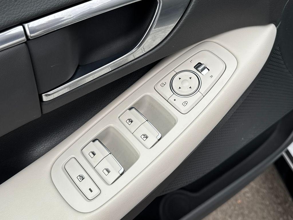 used 2023 Hyundai Sonata car, priced at $18,797