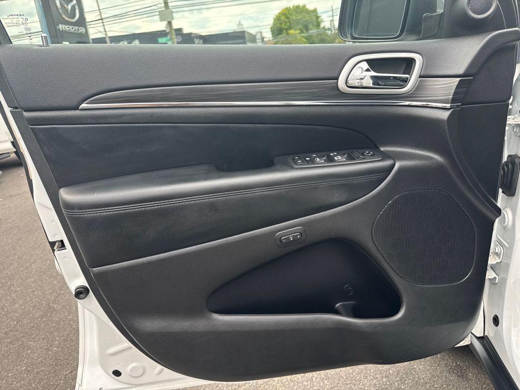 used 2022 Jeep Grand Cherokee WK car, priced at $26,349