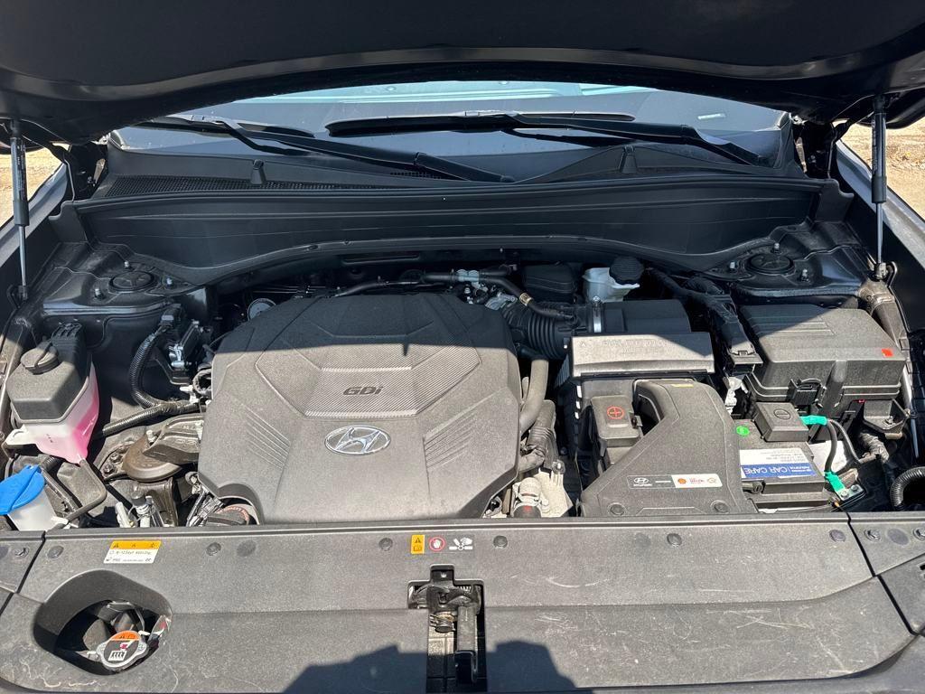used 2025 Hyundai Palisade car, priced at $47,980