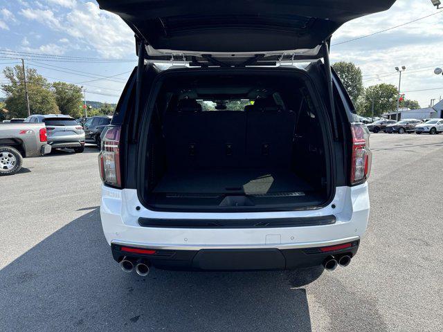 new 2024 Chevrolet Suburban car, priced at $85,679