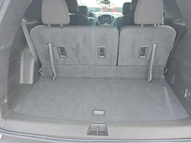 used 2023 Chevrolet Traverse car, priced at $31,800