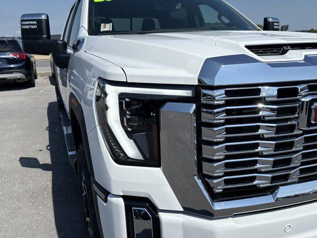 new 2025 GMC Sierra 2500 car, priced at $71,933