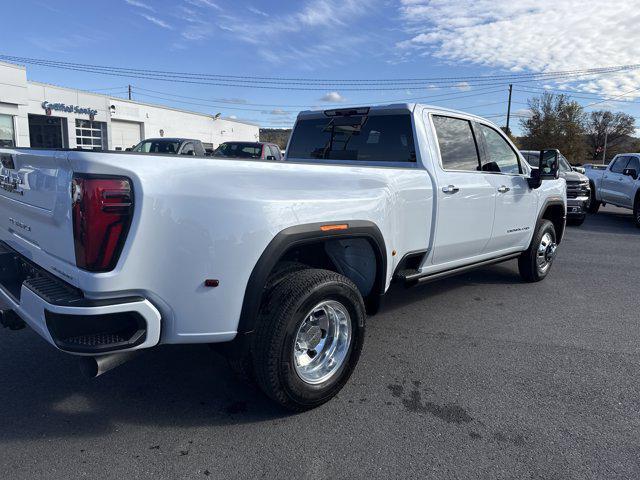 new 2026 GMC Sierra 3500 car, priced at $100,569