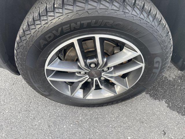 used 2019 Jeep Grand Cherokee car, priced at $18,000