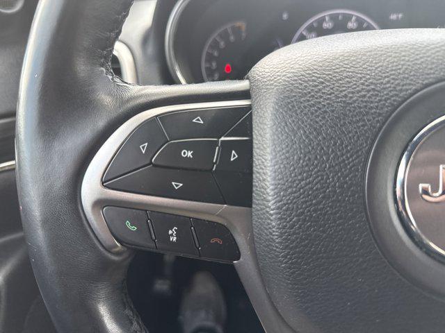 used 2019 Jeep Grand Cherokee car, priced at $18,000