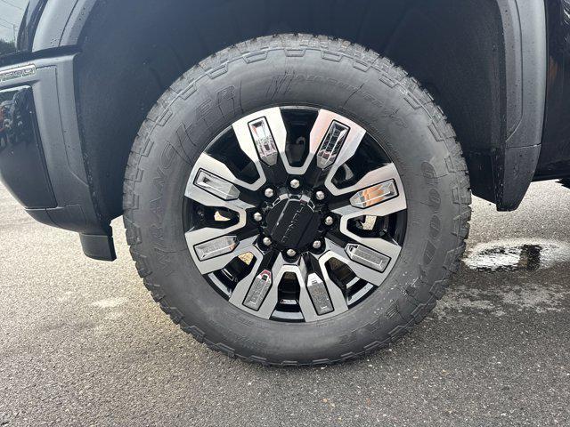 new 2025 GMC Sierra 2500 car, priced at $71,237