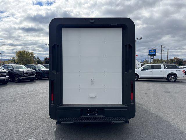 new 2025 Chevrolet BrightDrop 400 car, priced at $80,000