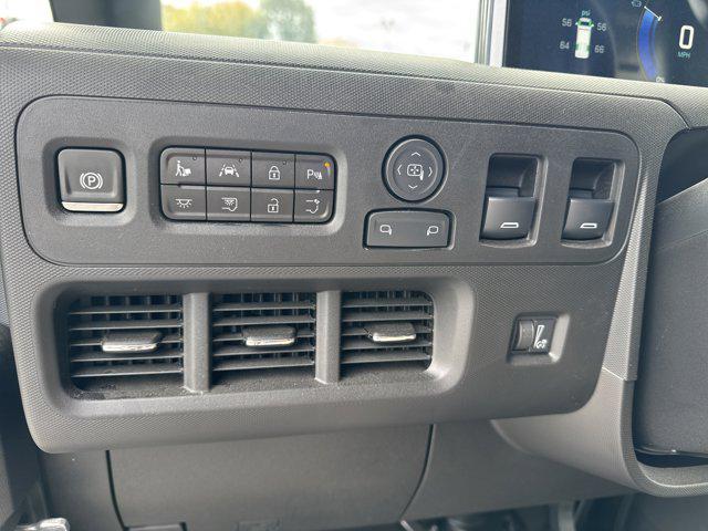 new 2025 Chevrolet BrightDrop 400 car, priced at $80,000