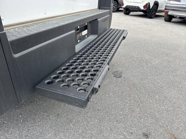 new 2025 Chevrolet BrightDrop 400 car, priced at $80,000