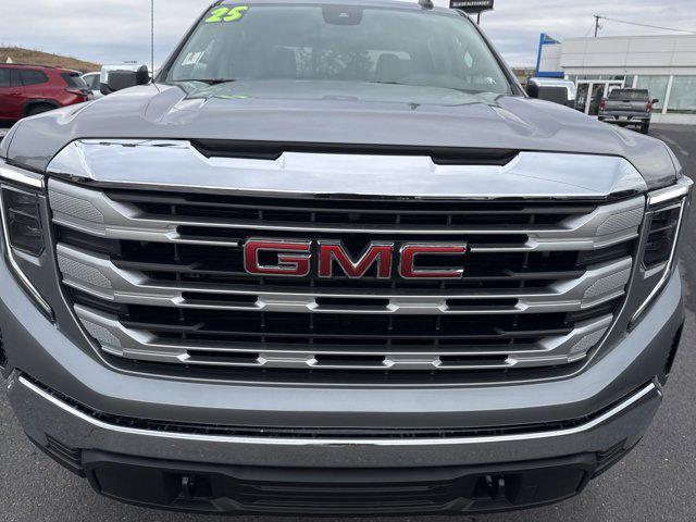 new 2025 GMC Sierra 1500 car, priced at $58,186