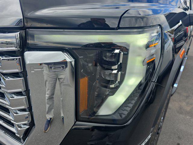 new 2026 GMC Sierra 2500 car, priced at $77,287