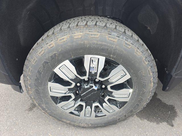 new 2026 GMC Sierra 2500 car, priced at $77,287